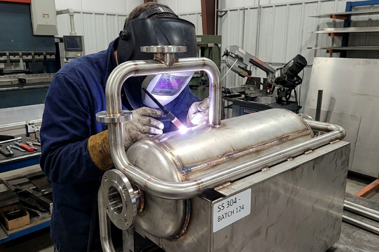 Expert Buffing Stainless Steel Circular Funnel Fabrication Services
